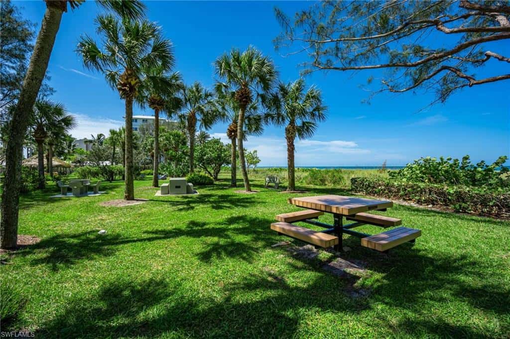 2728 Crayton Rd, Naples, photo 35