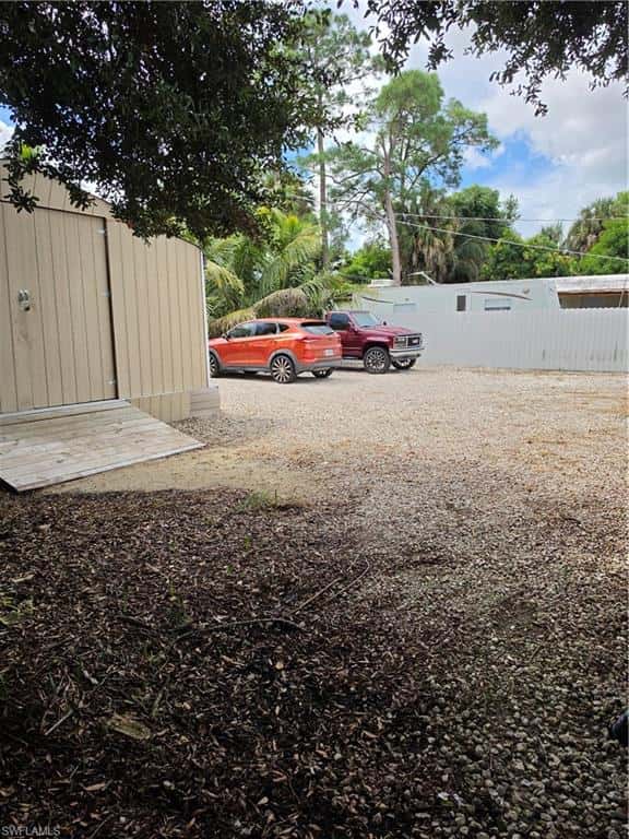 5230 Warren St, Naples, photo 6