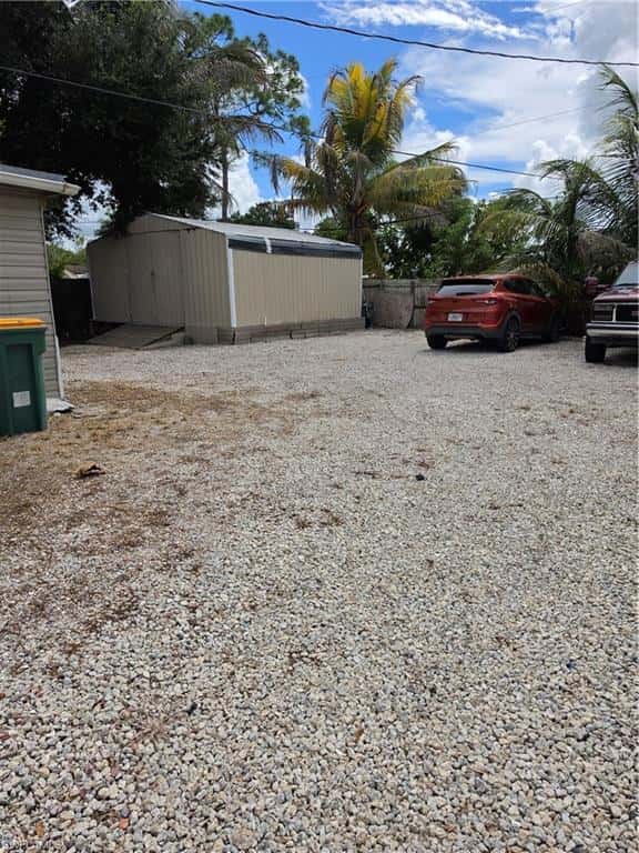 5230 Warren St, Naples, photo 5