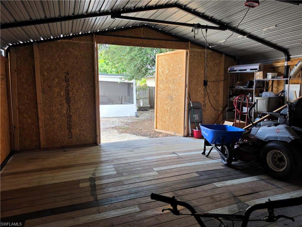 5230 Warren St, Naples, photo 8