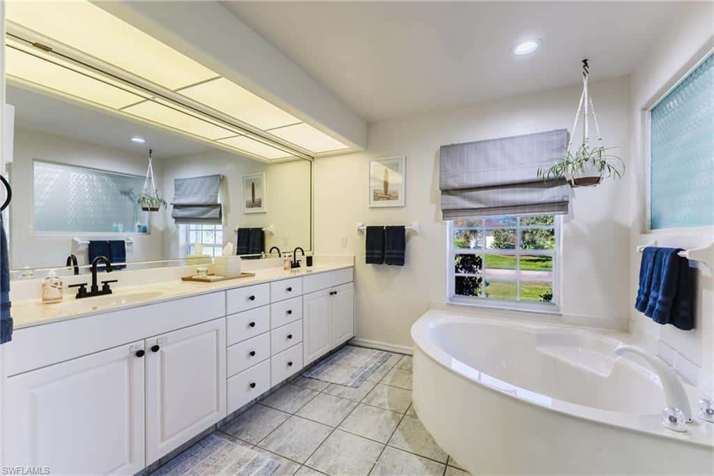 5211 27th Pl, Cape Coral, photo 17