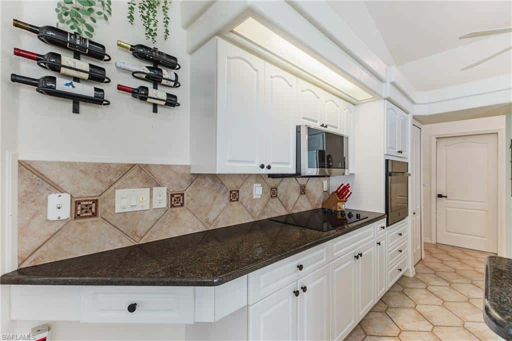5211 27th Pl, Cape Coral, photo 11