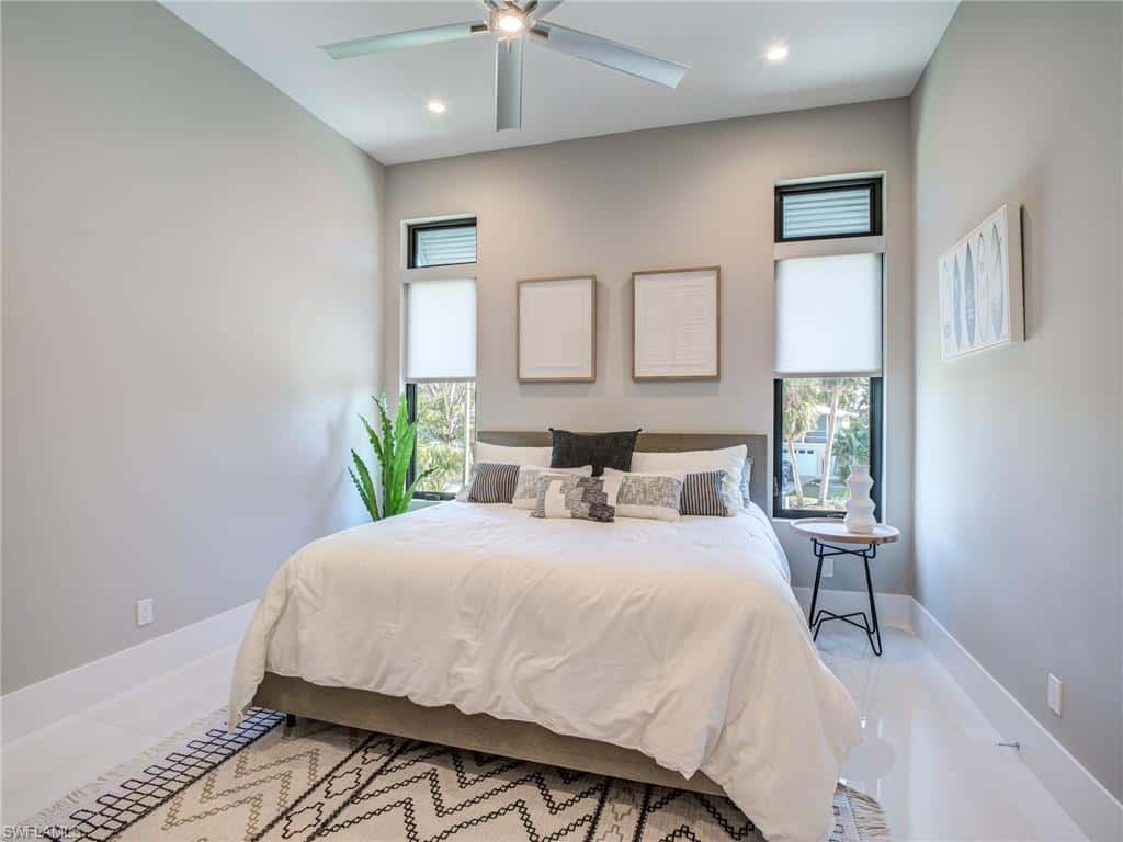 841 San Carlos Dr, Fort Myers Beach, photo 38
