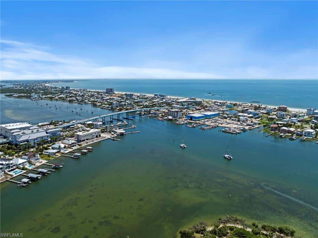 841 San Carlos Dr, Fort Myers Beach, photo 48