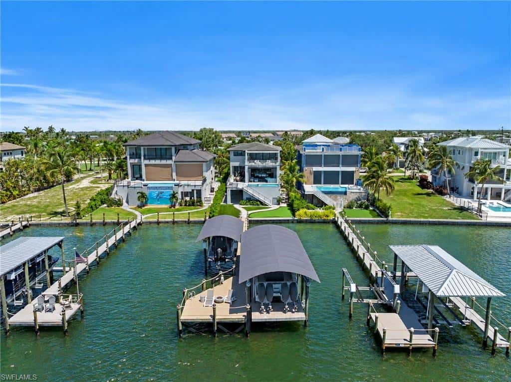 841 San Carlos Dr, Fort Myers Beach, photo 44