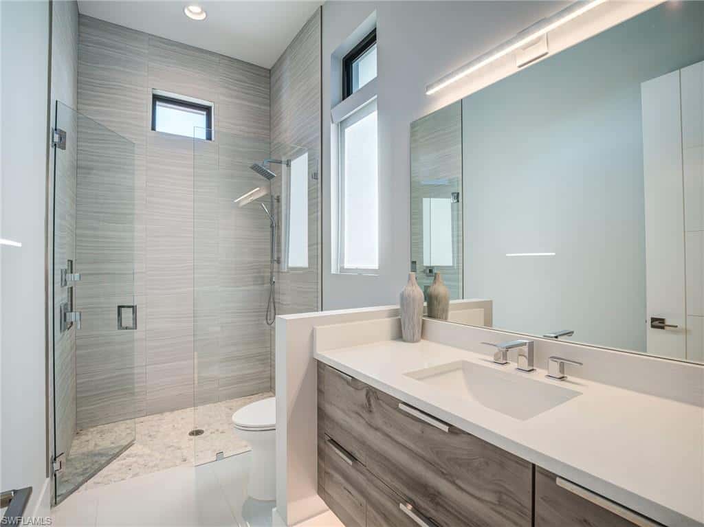 841 San Carlos Dr, Fort Myers Beach, photo 39