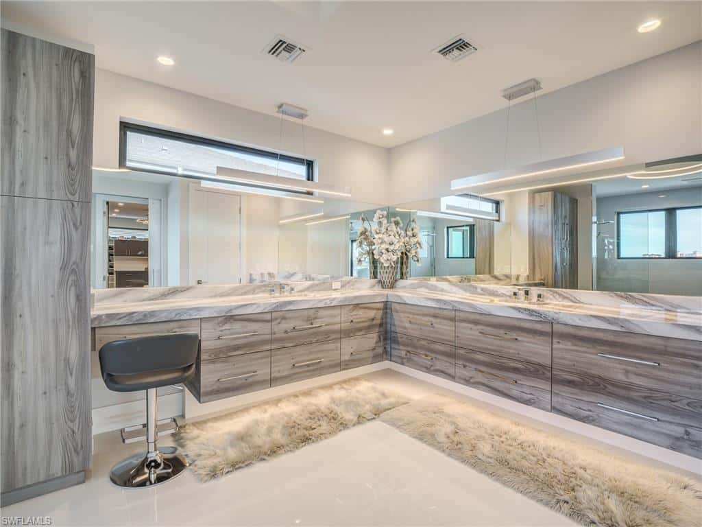 841 San Carlos Dr, Fort Myers Beach, photo 29