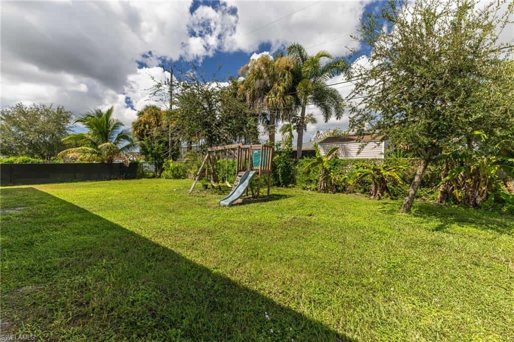 1219 10th St, Cape Coral, photo 34