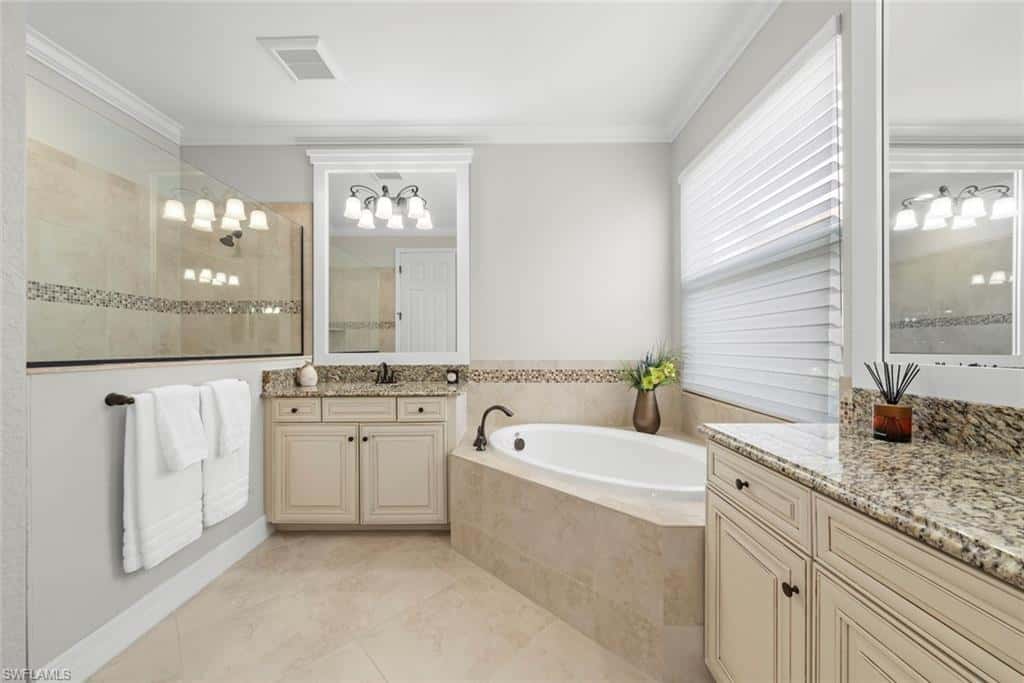 12692 Kinross Ln, Naples, photo 21