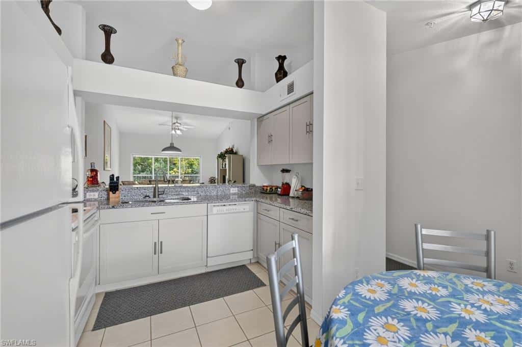 3245 Cypress Glen Way #518, Naples, photo 28