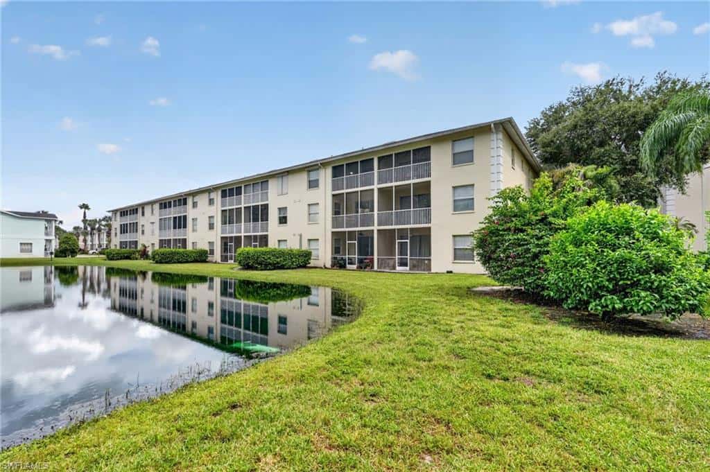 3245 Cypress Glen Way #518, Naples, photo 39