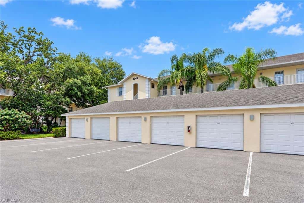 3245 Cypress Glen Way #518, Naples, photo 4