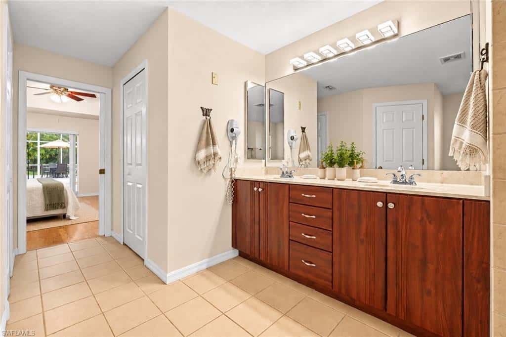 2223 25th Ter, Cape Coral, photo 23