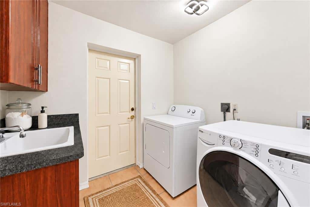 2223 25th Ter, Cape Coral, photo 38