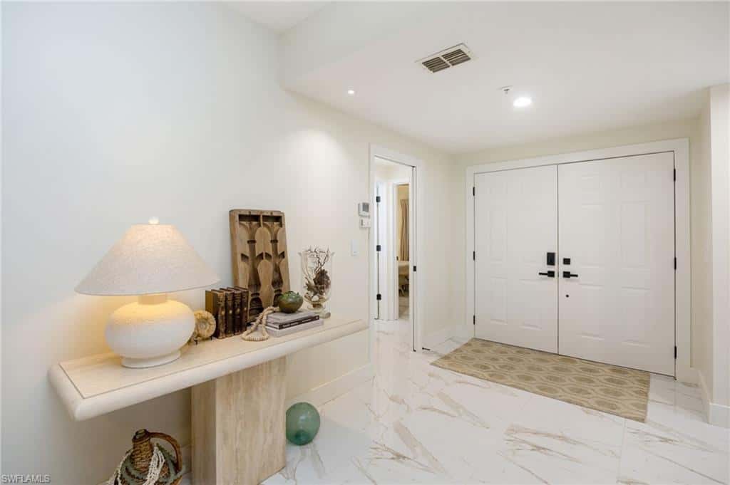 760 Waterford Dr #102, Naples, photo 4