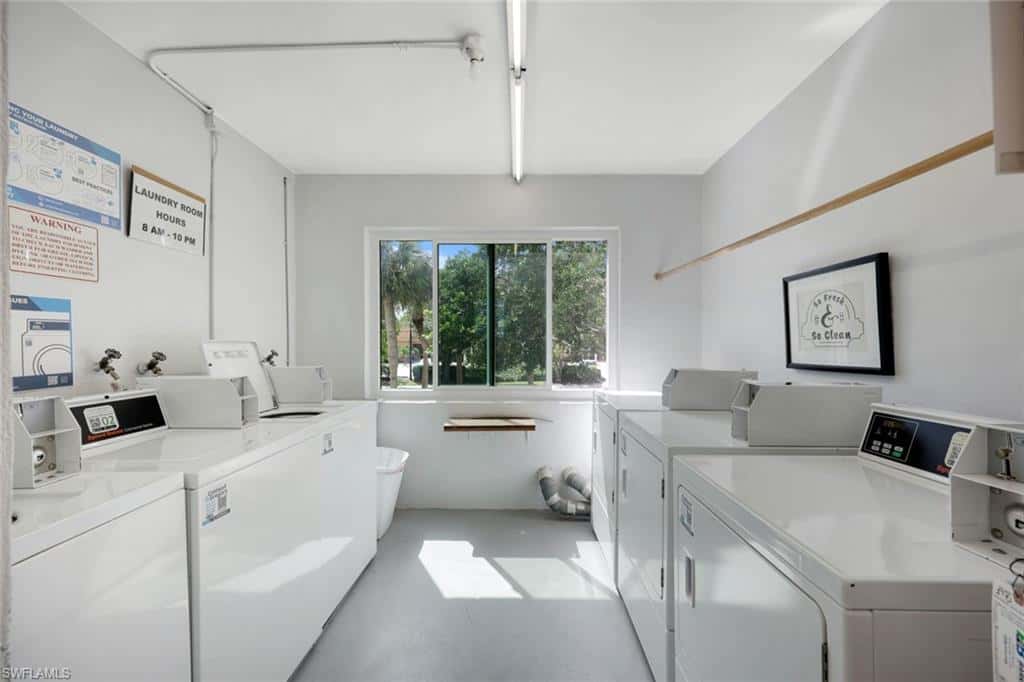 72 7th St #106, Naples, photo 16