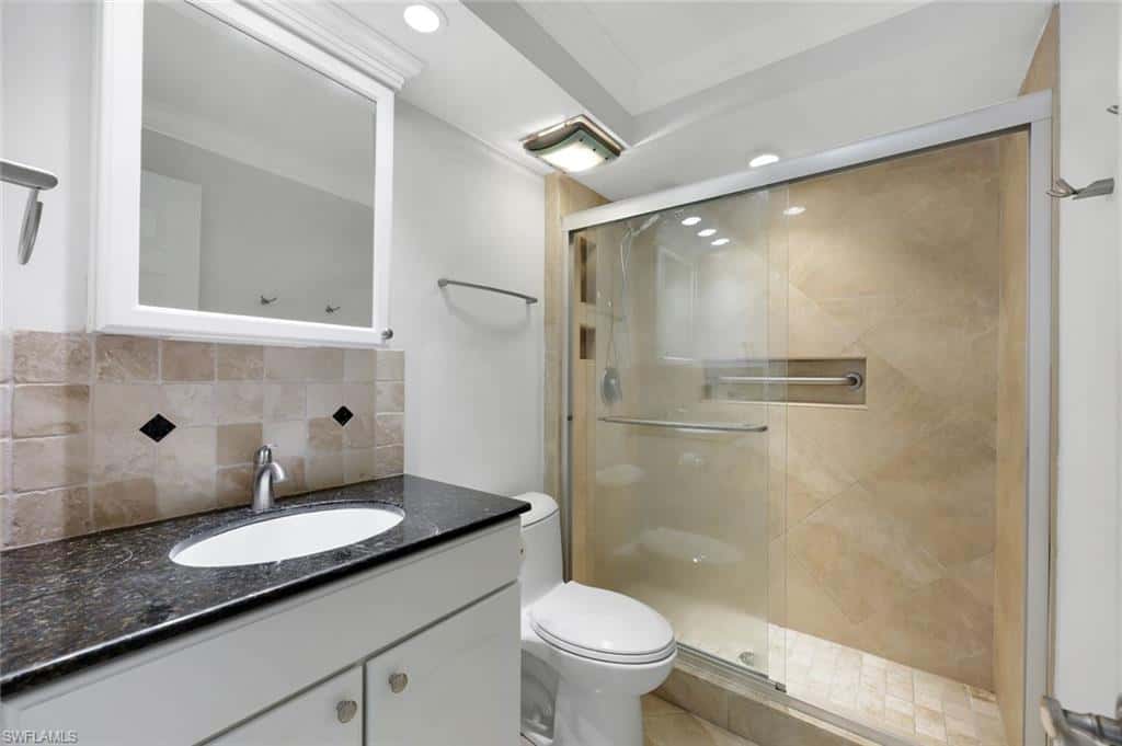 72 7th St #106, Naples, photo 10