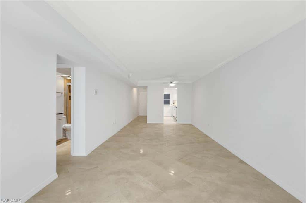 72 7th St #106, Naples, photo 18