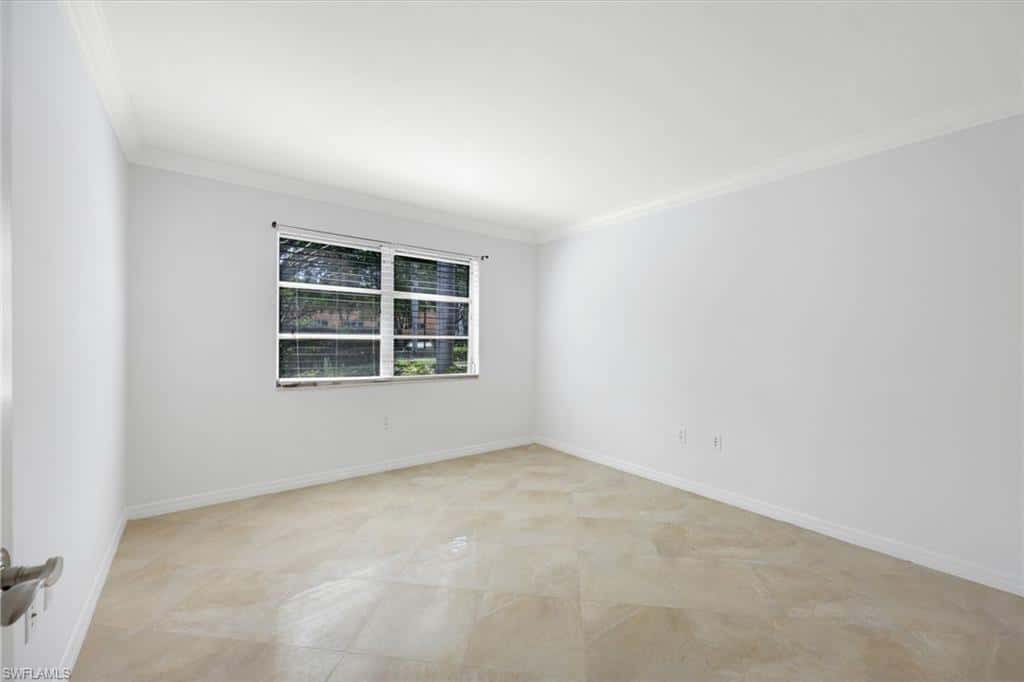 72 7th St #106, Naples, photo 19
