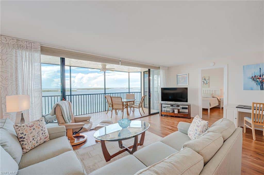 17080 Harbour Point Dr #916, Fort Myers, photo 5