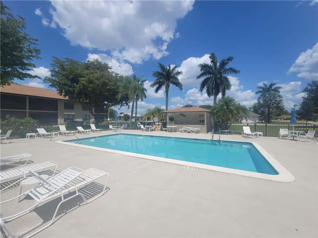 4410 Chantelle Dr #h-205, Naples, photo 32