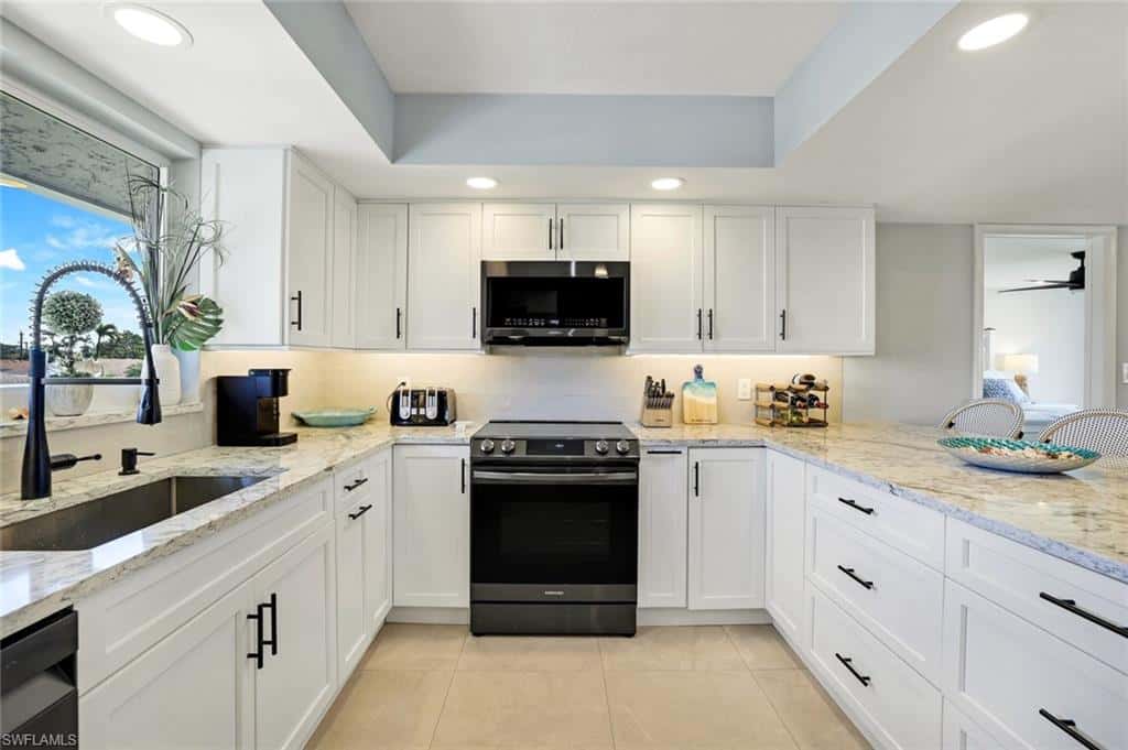 112 Penny Ln #6, Naples, photo 5