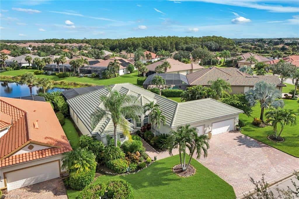 9684 Cobalt Cove Cir, Naples, photo 37