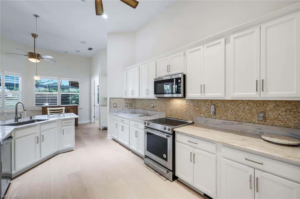 9684 Cobalt Cove Cir, Naples, photo 11