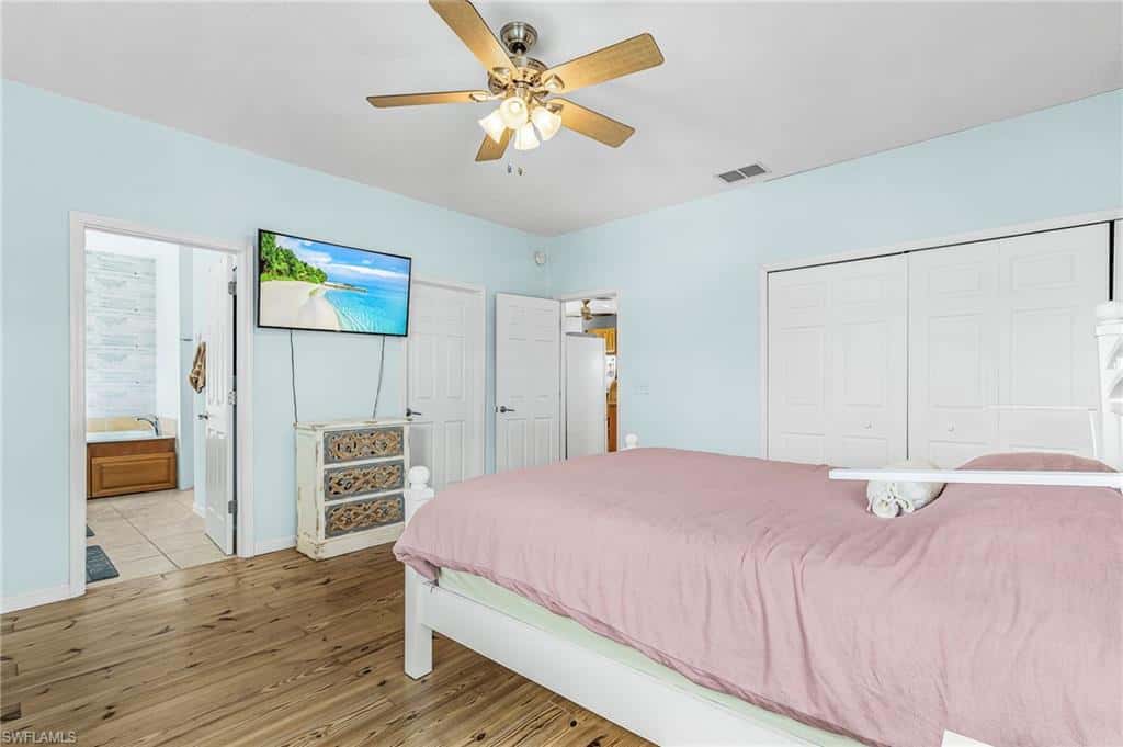 12277 Boat Shell Dr, Matlacha Isles, photo 12