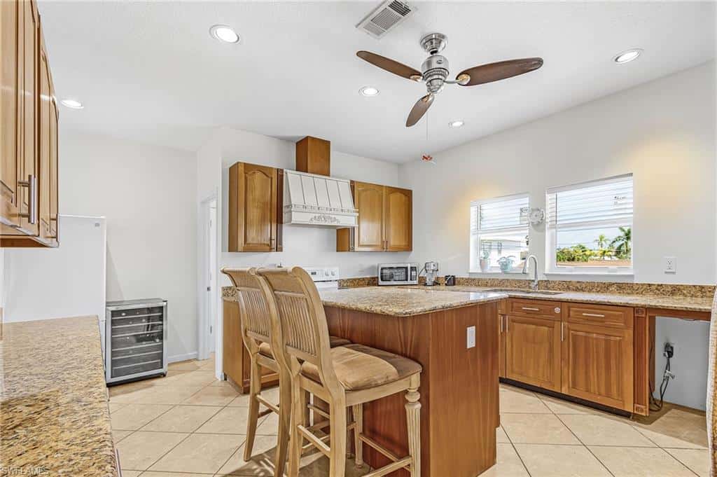 12277 Boat Shell Dr, Matlacha Isles, photo 20
