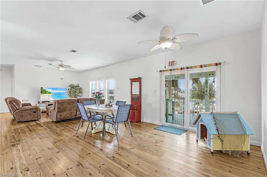 12277 Boat Shell Dr, Matlacha Isles, photo 10