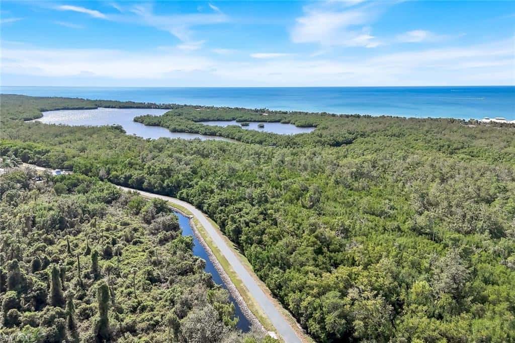 7225 Pelican Bay Blvd #604, Naples, photo 6