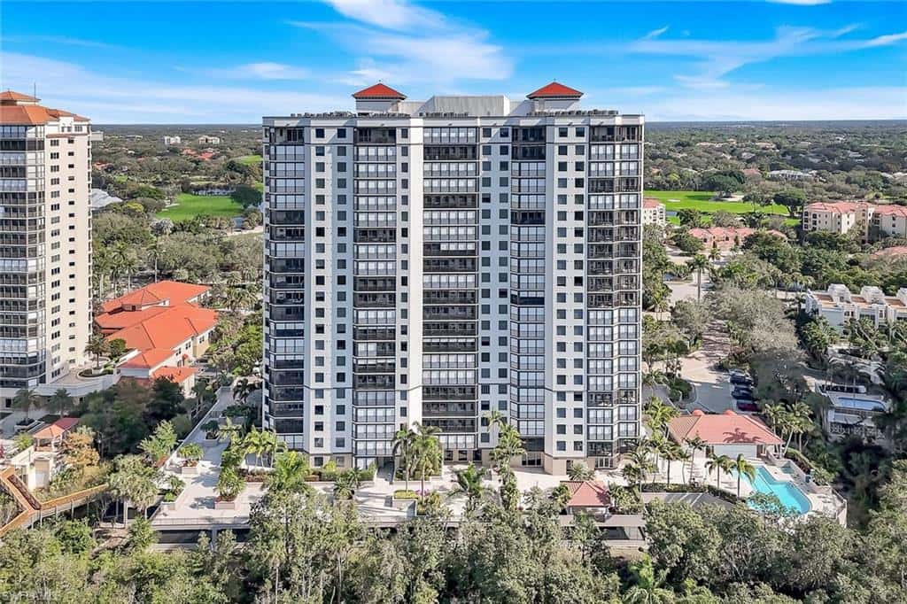 7225 Pelican Bay Blvd #604, Naples, photo 36