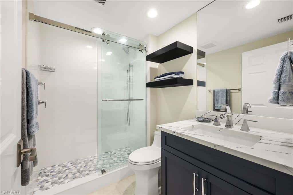 7225 Pelican Bay Blvd #604, Naples, photo 25