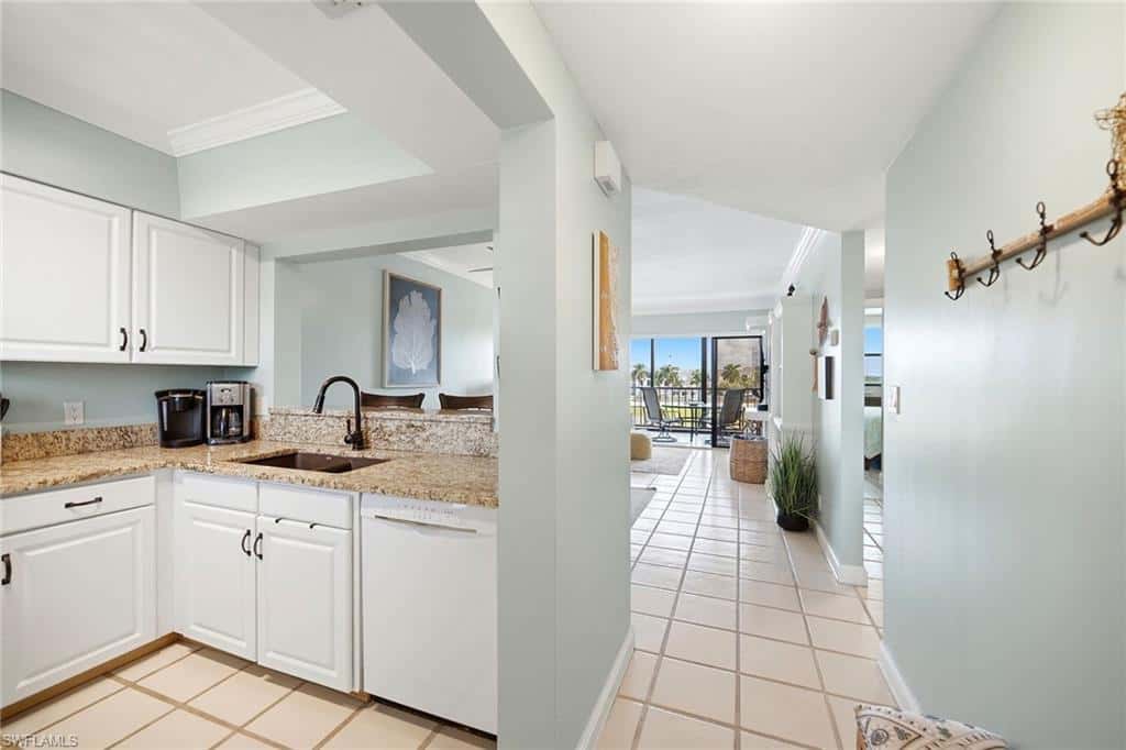 803 River Point Dr #306b, Naples, photo 6