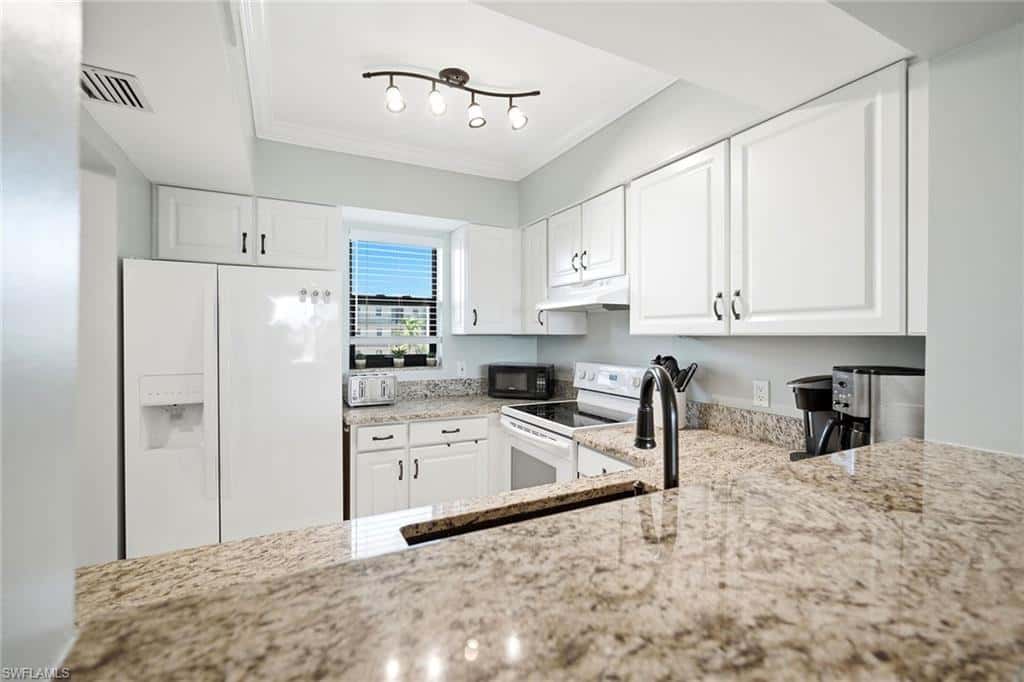 803 River Point Dr #306b, Naples, photo 5