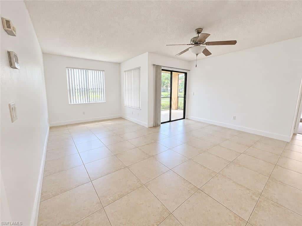 2070 Arbour Walk Cir #3214, Naples, photo 4