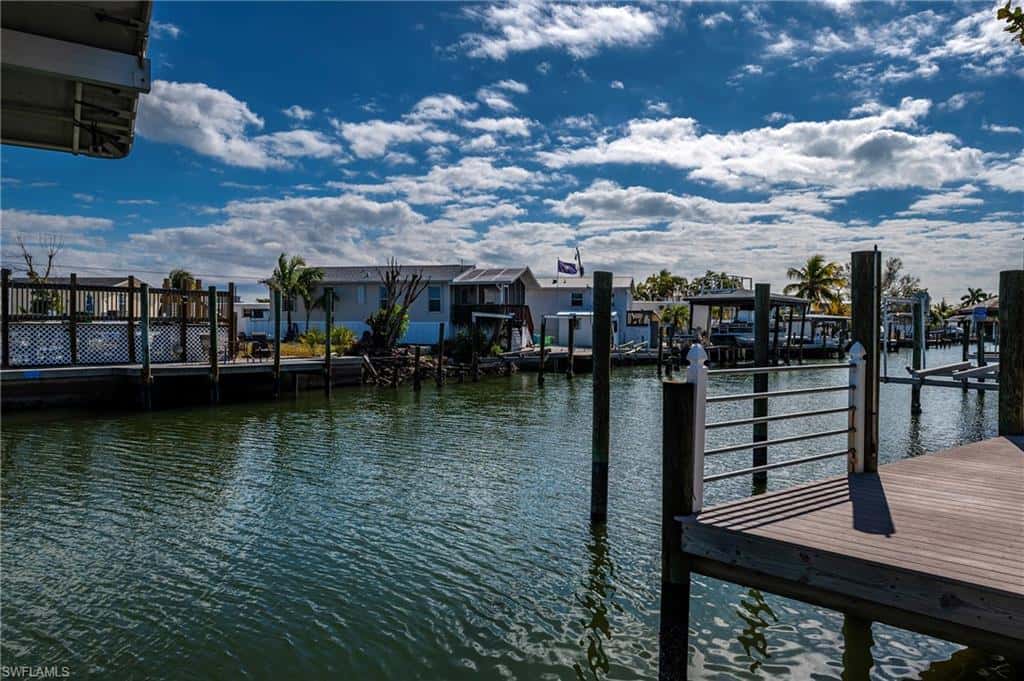 23 Nancy Ln, Fort Myers Beach, photo 7