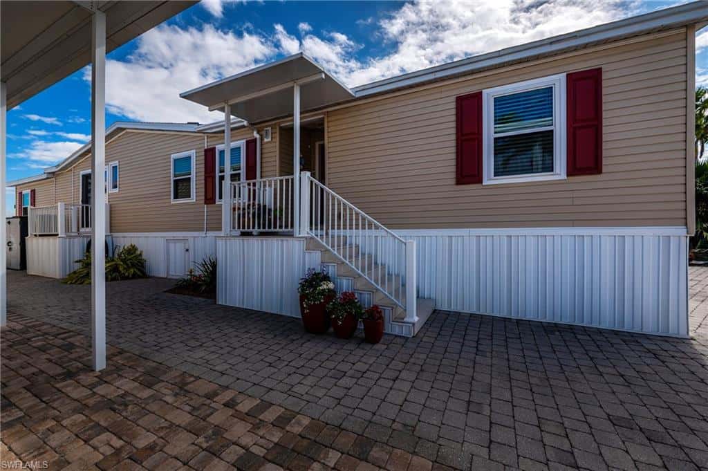 23 Nancy Ln, Fort Myers Beach, photo 10