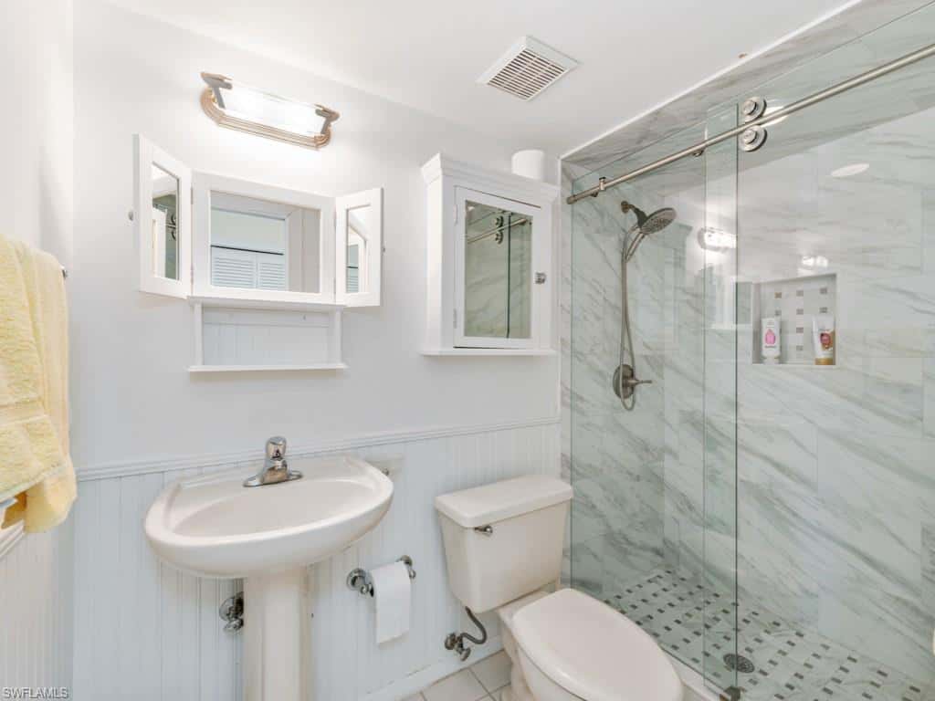640 2nd St #2, Naples, photo 18