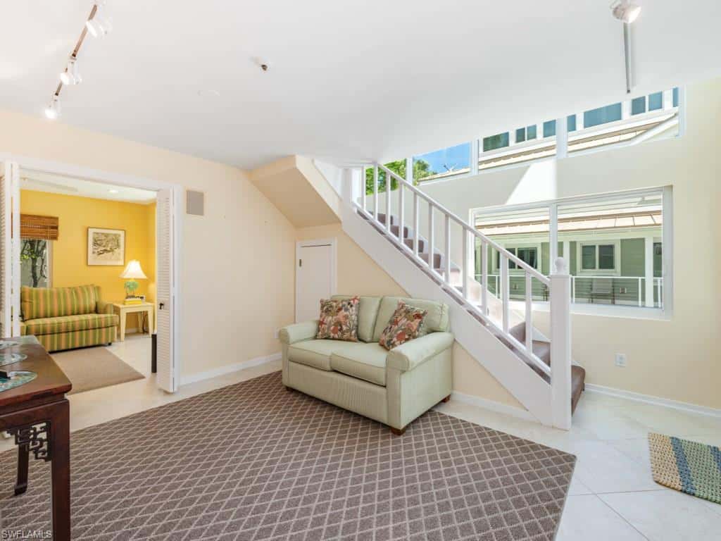 640 2nd St #2, Naples, photo 4
