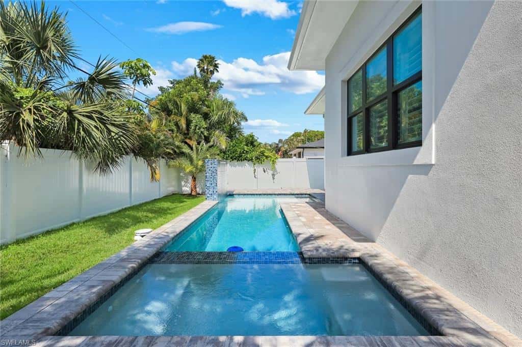 668 93rd Ave, Naples, photo 34