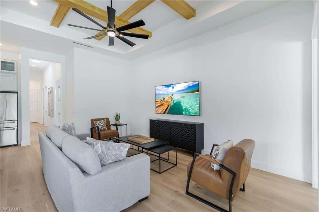 668 93rd Ave, Naples, photo 10