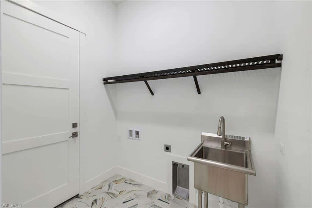 668 93rd Ave, Naples, photo 29