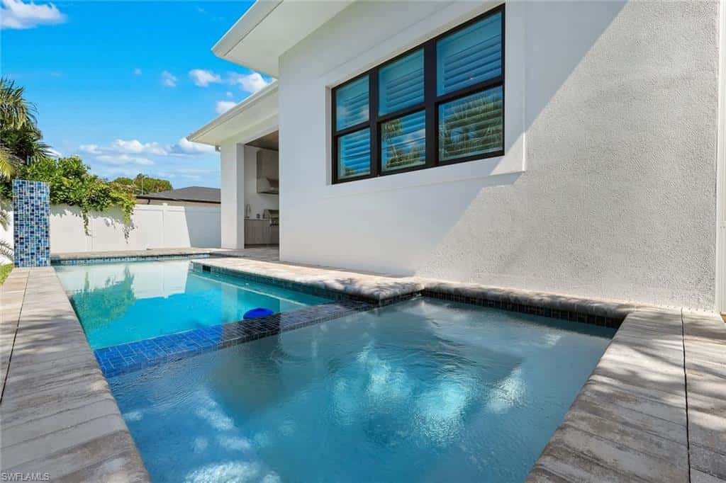 668 93rd Ave, Naples, photo 4