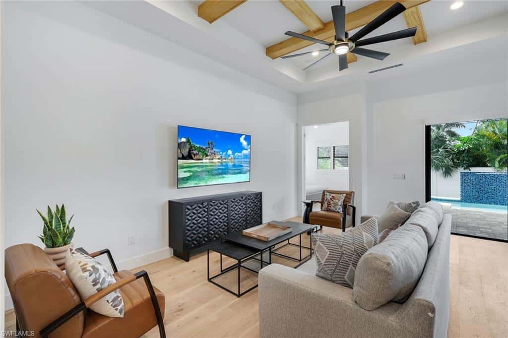 668 93rd Ave, Naples, photo 8