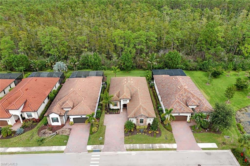 17450 Galway Run, Bonita Springs, photo 4