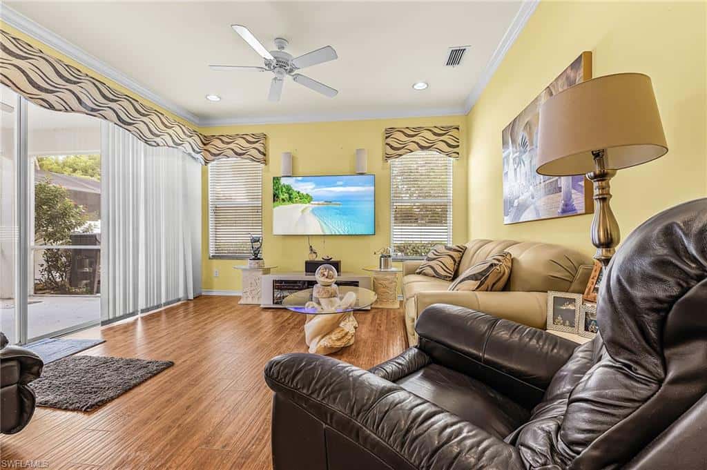8332 Laurel Lakes Blvd, Naples, photo 10
