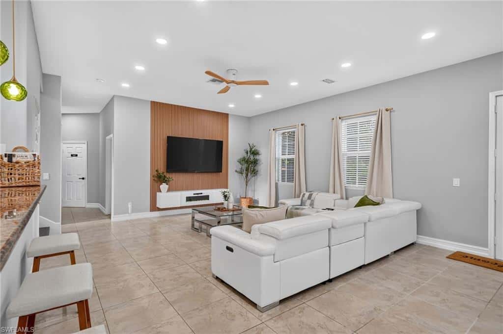 6255 Cedar Tree Ln, Naples, photo 35