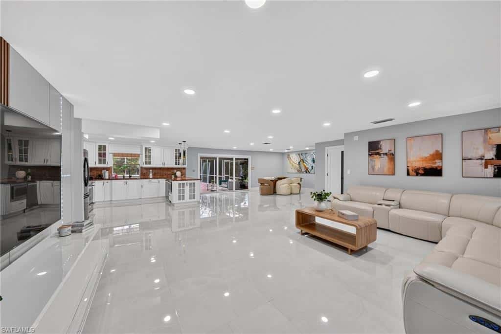 6255 Cedar Tree Ln, Naples, photo 5